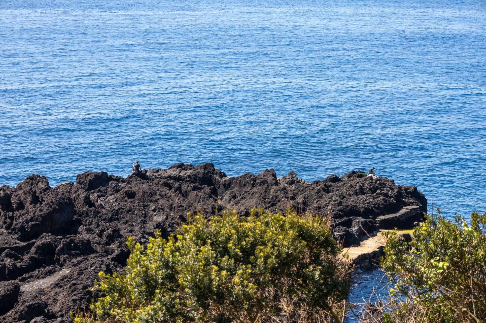 Cantinho Dos Cagarros Lajes do Pico Luaran gambar